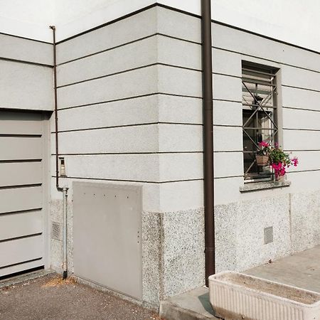 Apartamento Grey House Pavia Con Box Privato Exterior foto