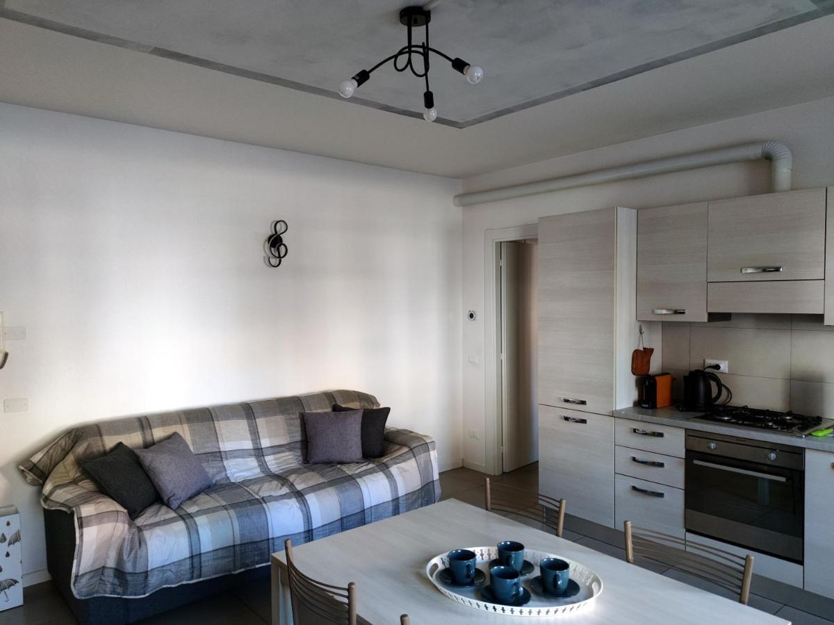 Apartamento Grey House Pavia Con Box Privato Exterior foto