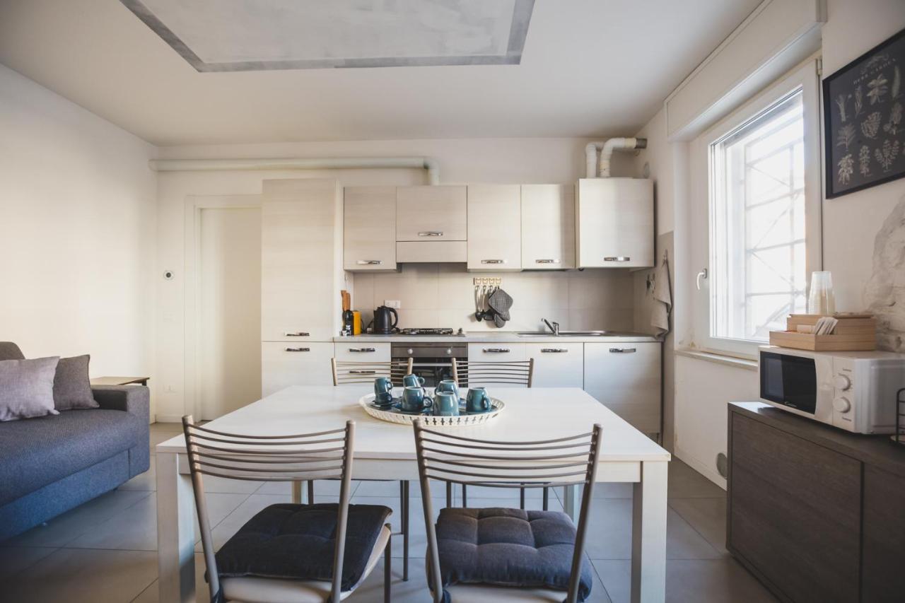 Apartamento Grey House Pavia Con Box Privato Exterior foto